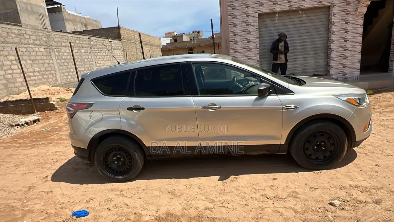 Ford Escape 2017 Gris