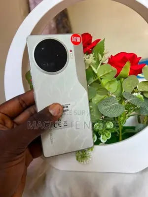 Nouveau Tecno Camon 30 Pro 5G 512 GB Gris