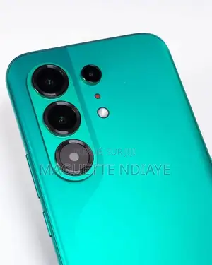 Nouveau Tecno Camon 50 Pro 256 GB Vert
