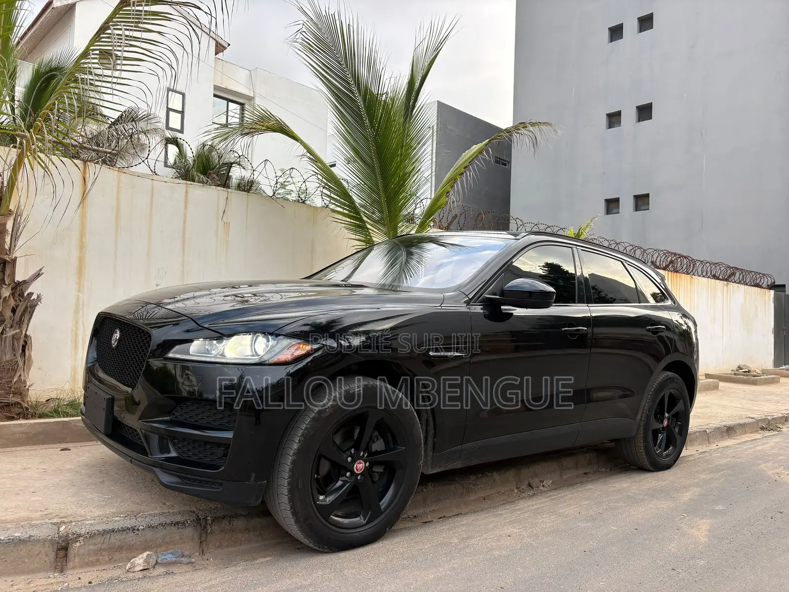 Jaguar E-Pace 2018 Noir