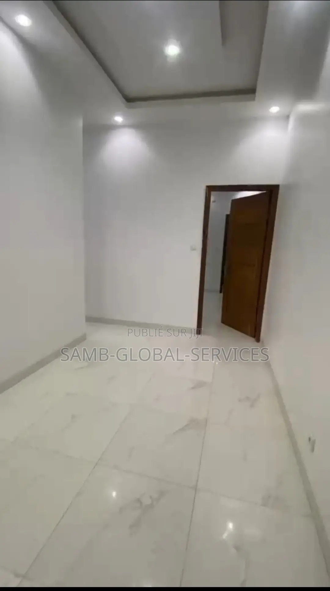 2chbre Appartement dans Almadies à Louer