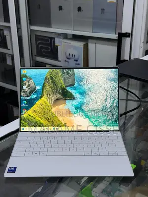 Nouveau Ordinateur portable Dell XPS 13 32GB Intel Core Ultra 7 SSD 1T