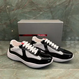 Chaussures Prada Cup Disponible