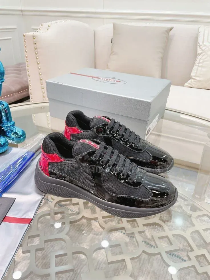 Chaussures Prada Cup Disponible