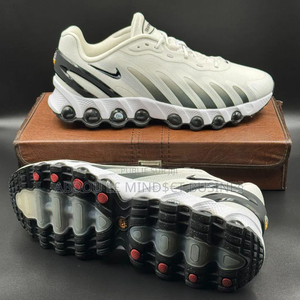Chaussures Nike DN All Color Disponible