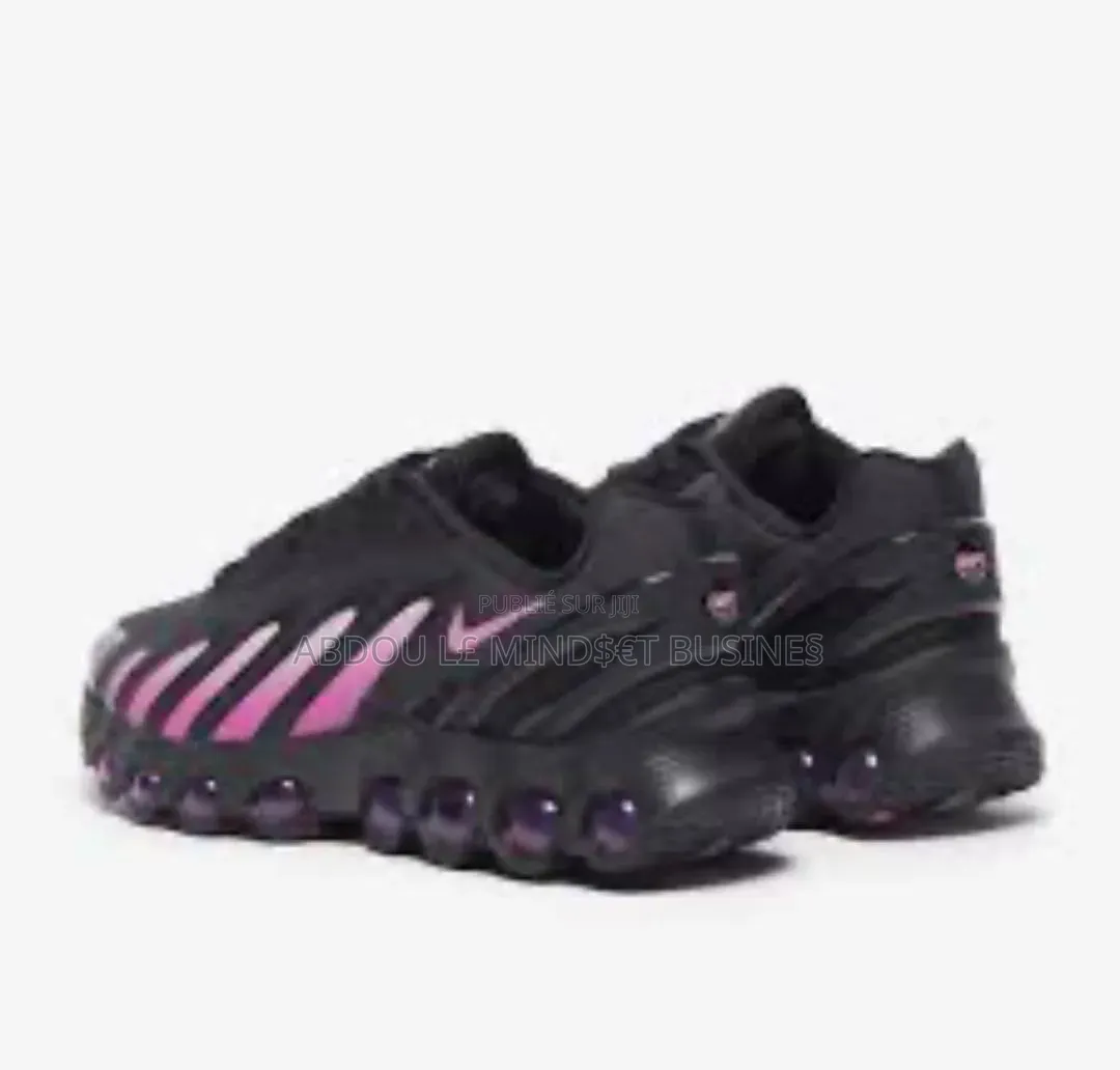Chaussures Nike DN All Color Disponible