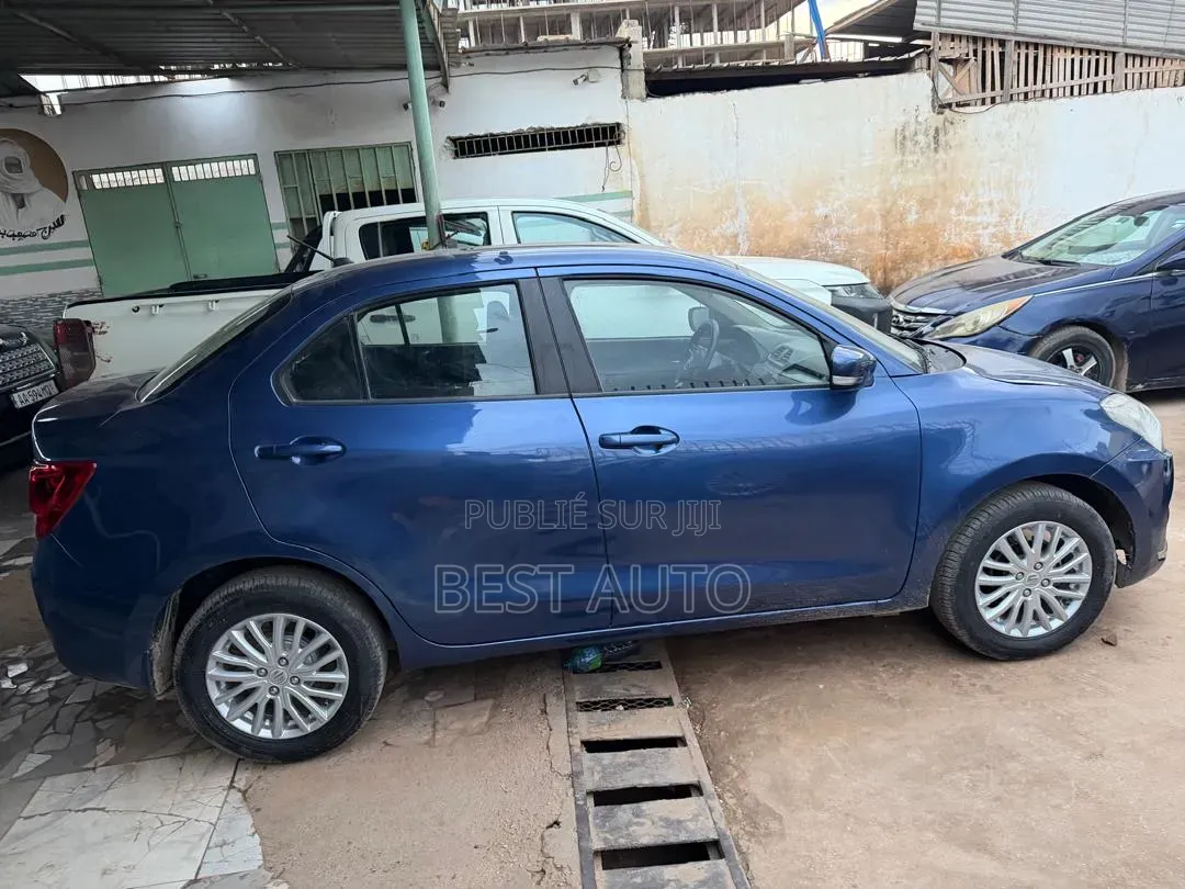 Suzuki Dzire 2018 Bleu