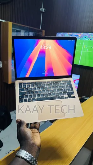 Ordinateur portable Apple MacBook Air 2020 8GB Intel Core i5 SSD 512GB
