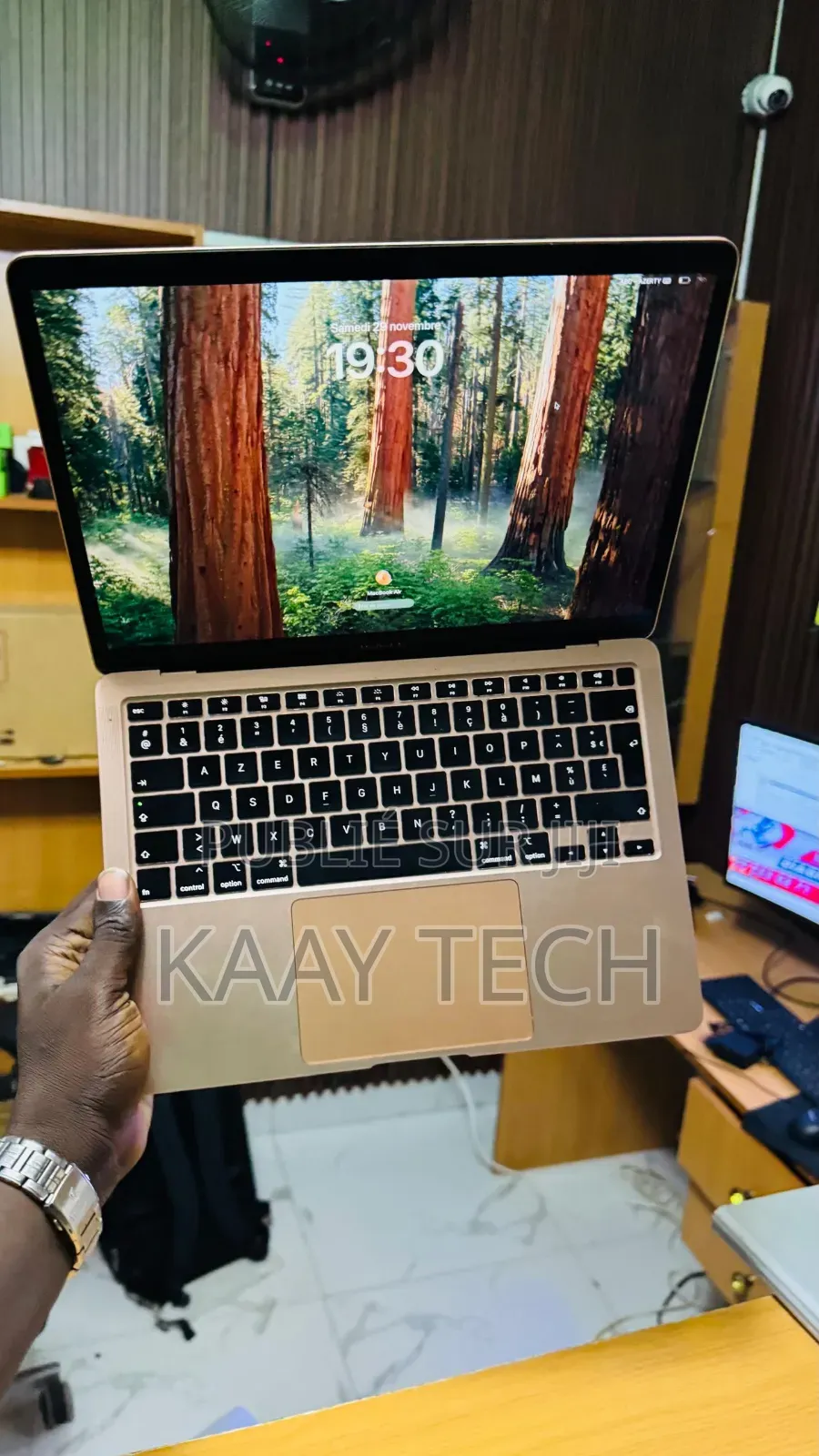 Ordinateur portable Apple MacBook Air 2020 8GB Intel Core i5 SSD 256GB