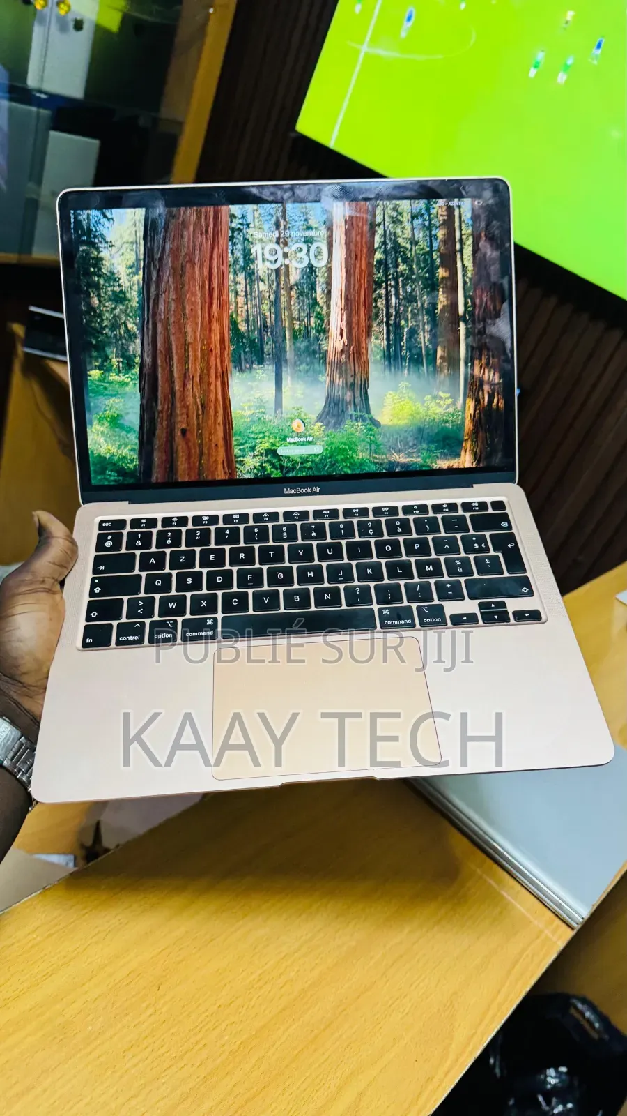 Ordinateur portable Apple MacBook Air 2020 8GB Intel Core i5 SSD 256GB