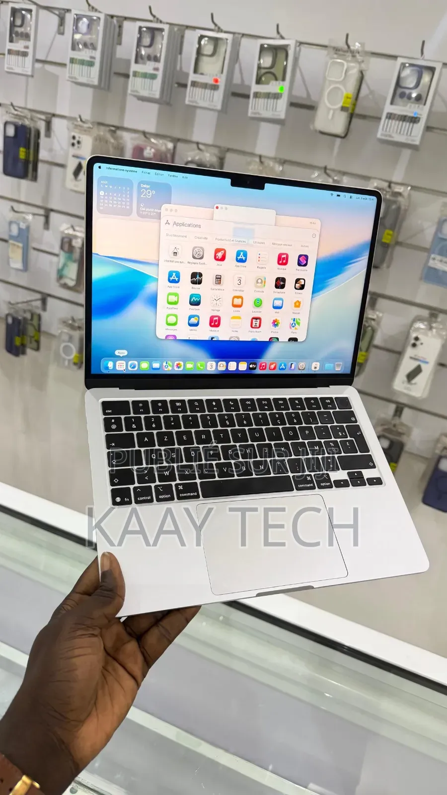 Nouveau Apple MacBook Air 2025 M4 16GB Apple M4 SSD 512GB