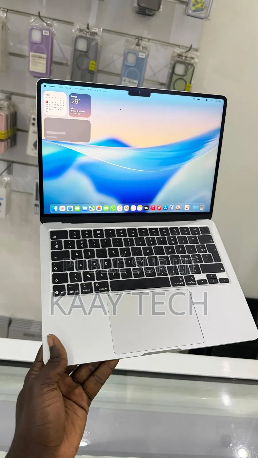Nouveau Apple MacBook Air 2025 M4 16GB Apple M4 SSD 512GB