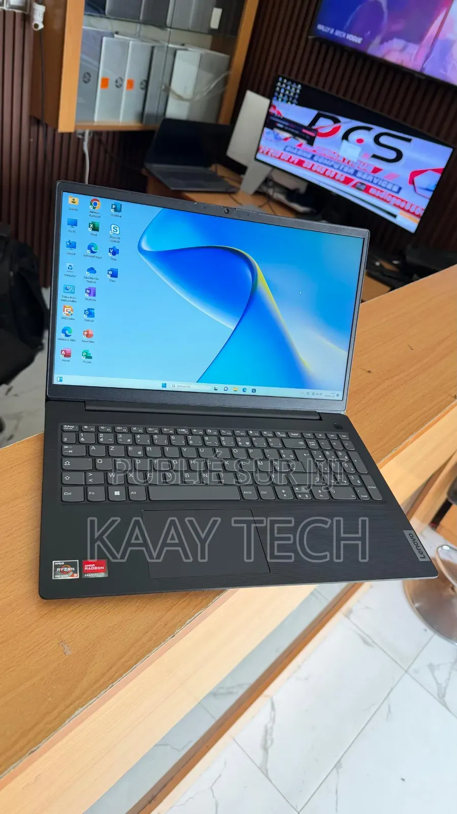 Ordinateur portable Lenovo Ideapad V14 IGL 8GB AMD Ryzen 3 SSD 512GB