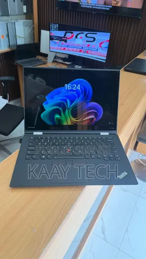 Nouveau Lenovo ThinkPad X1 Yoga 8GB Intel Core i5 SSD 256GB