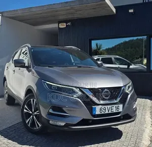 Nissan Qashqai 2018 Gris