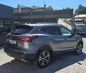 Nissan Qashqai 2018 Gris
