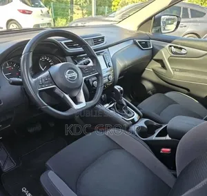 Nissan Qashqai 2018 Gris
