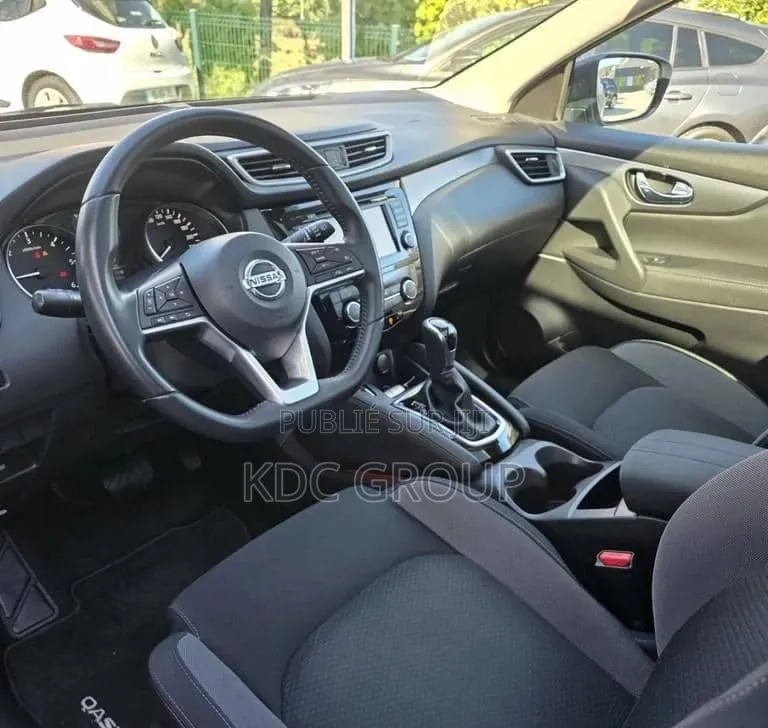 Nissan Qashqai 2018 Gris
