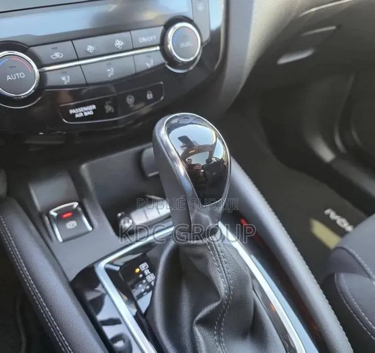 Nissan Qashqai 2018 Gris