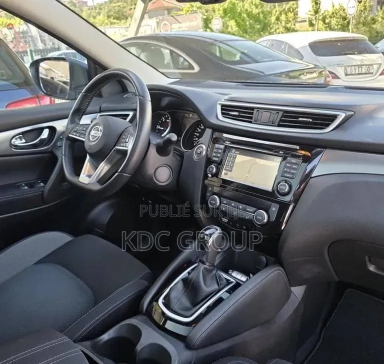 Nissan Qashqai 2018 Gris