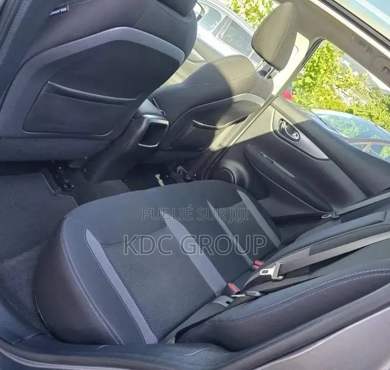 Nissan Qashqai 2018 Gris