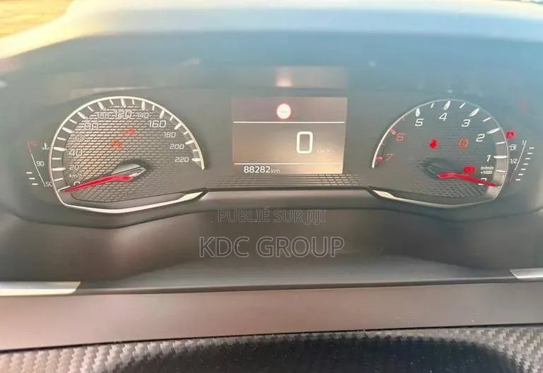 Peugeot 2008 2020 Orange