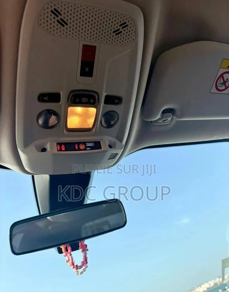 Peugeot 2008 2020 Orange