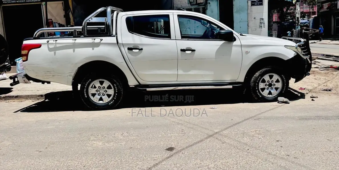 Mitsubishi L200 2016 Blanc