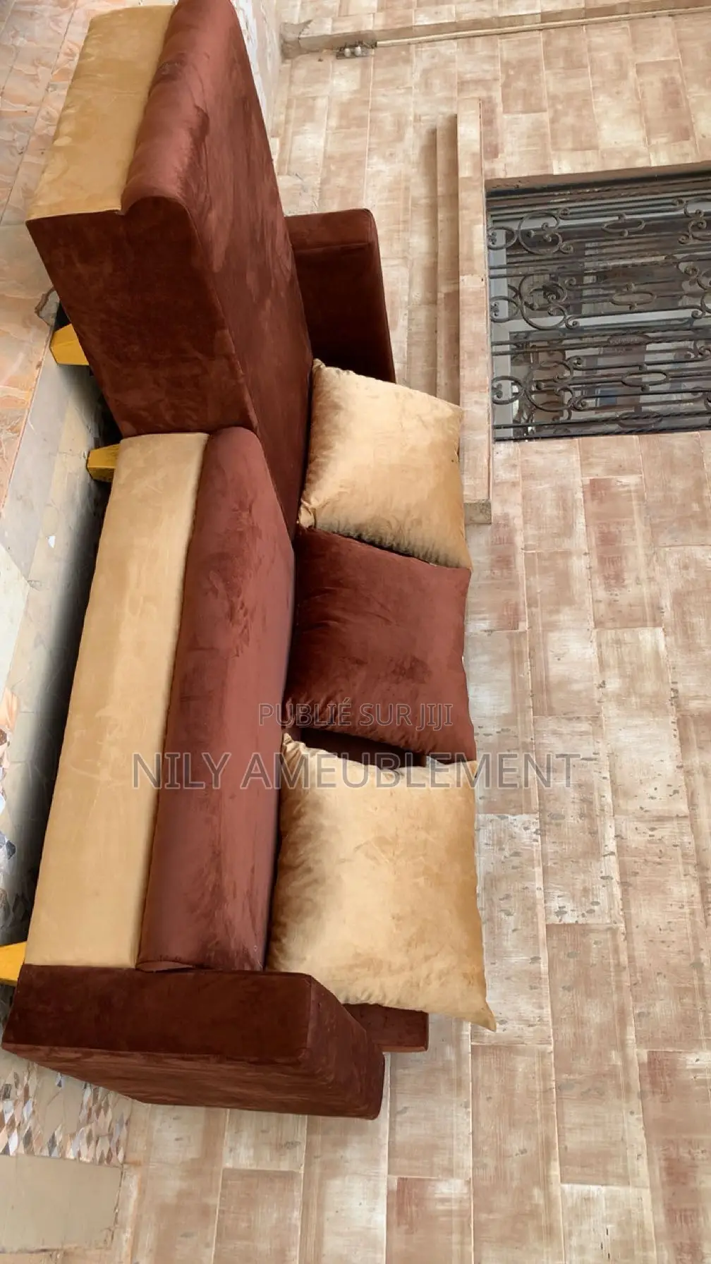 Vente Et Confection De Salon