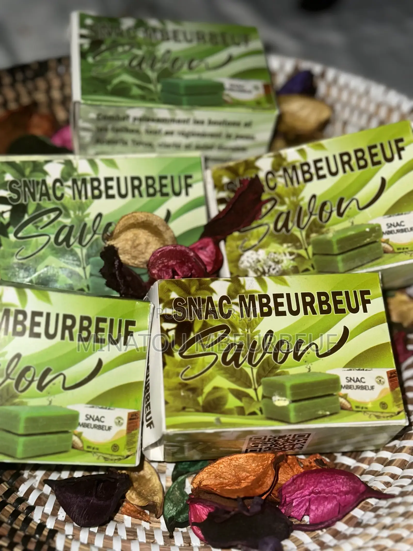 Mbeurbeuf Collagène Toulouna Et Mbeurbeuf Vert Et Blanc