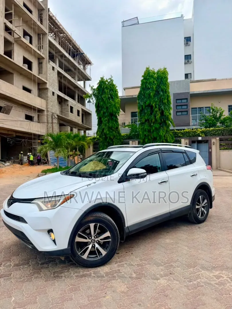 Toyota RAV4 2017 Blanc