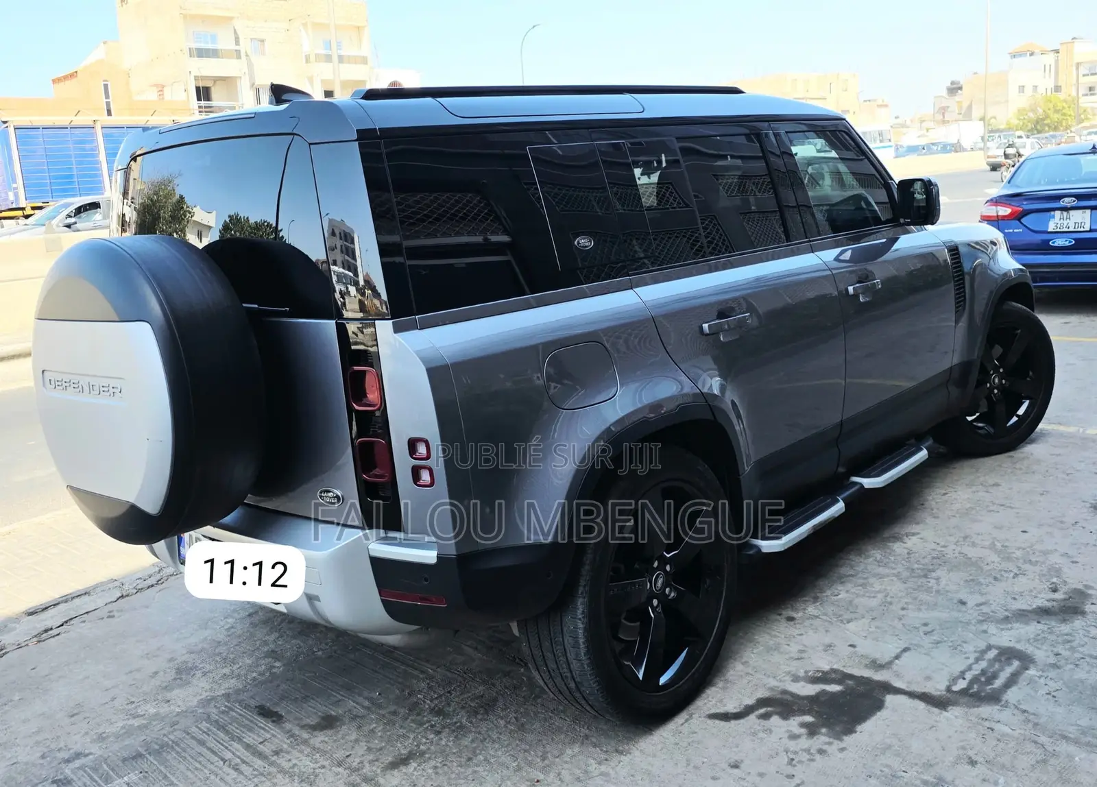 Land Rover Defender 2024 Gris
