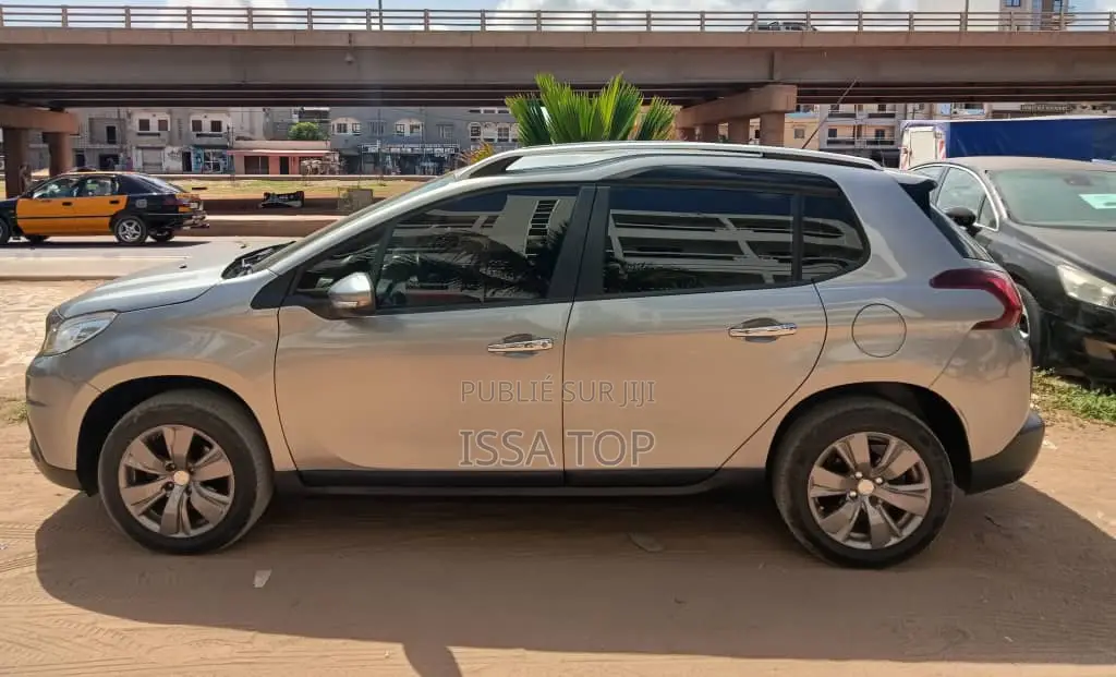 Peugeot 2008 2016 Gris