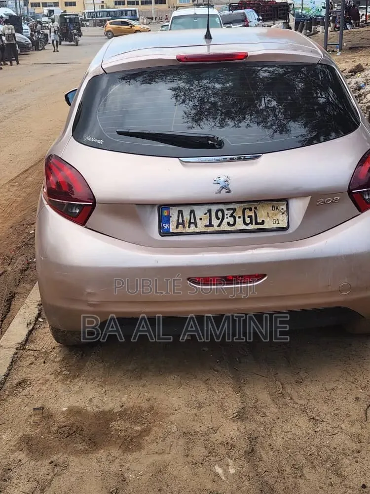 Peugeot 208 2014 Beige
