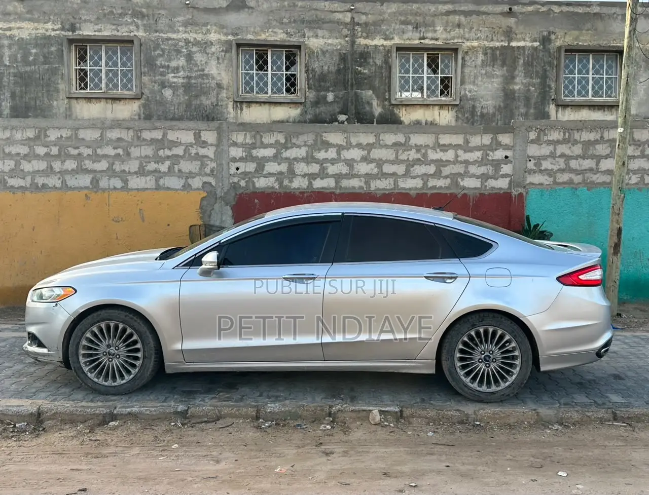 Ford Fusion 2016 Gris