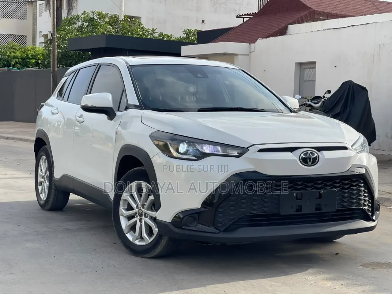 Toyota Corolla Cross 2023 Blanc