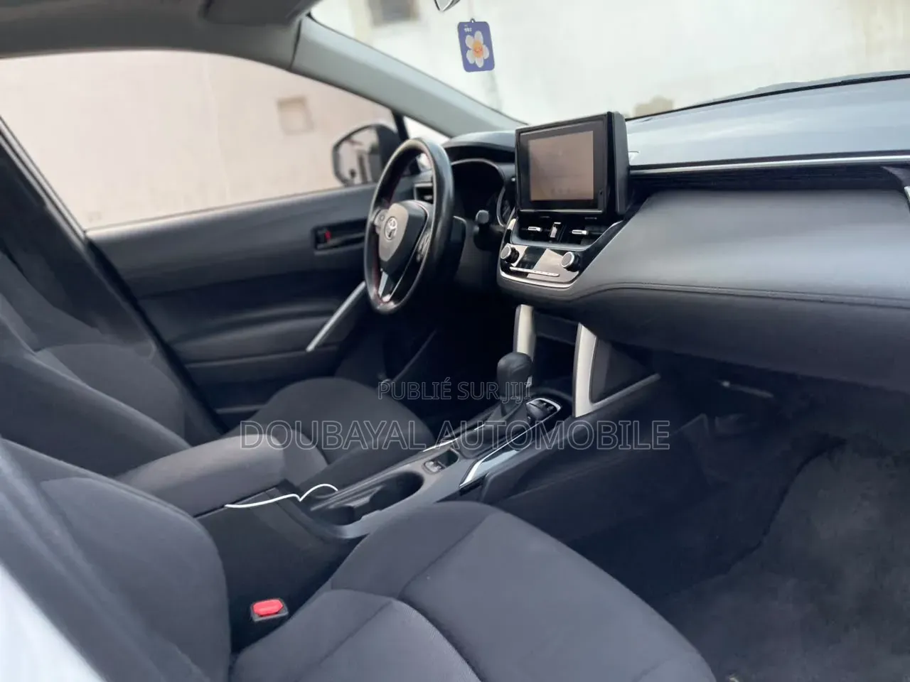 Toyota Corolla Cross 2023 Blanc