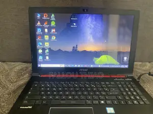 Ordinateur portable MSI GE70-0NC 8GB Intel Core i5 HDD+SSD 128GB