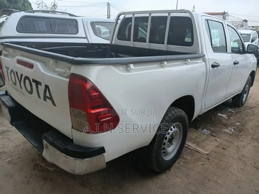 Toyota Hilux 2021 Blanc