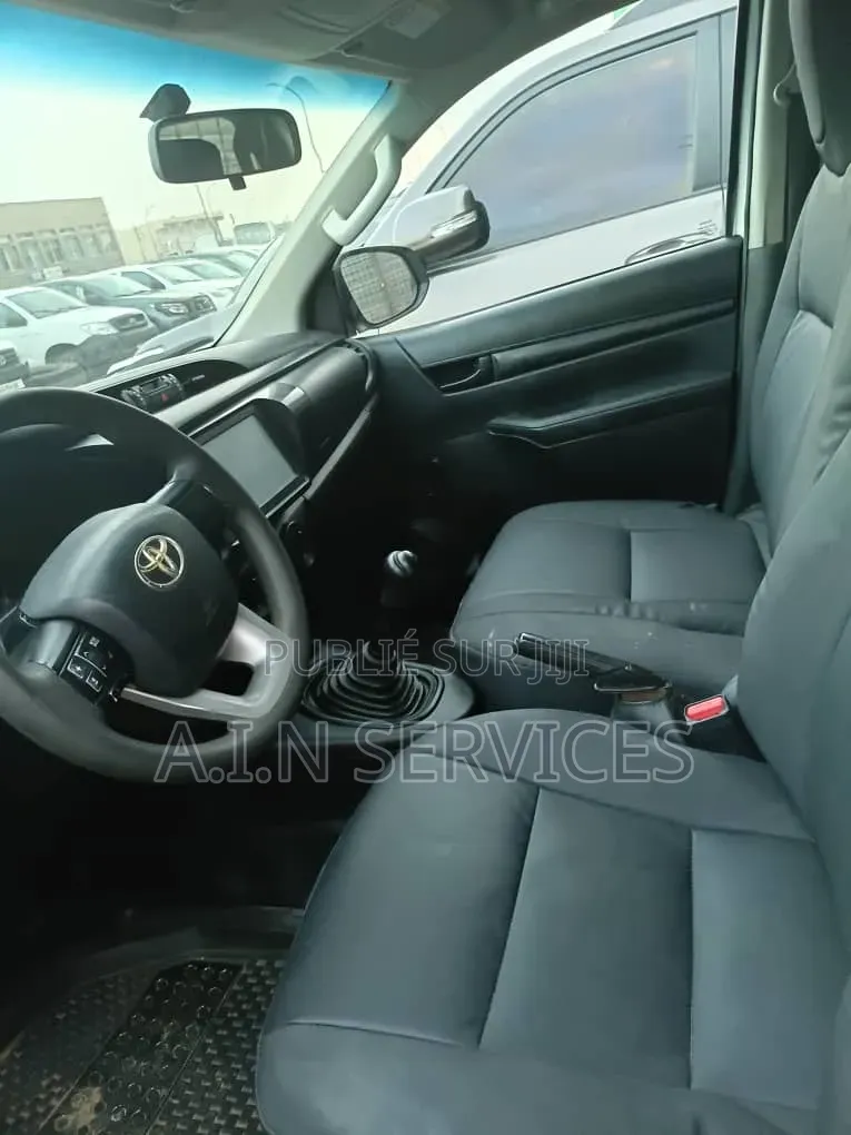 Toyota Hilux 2021 Blanc