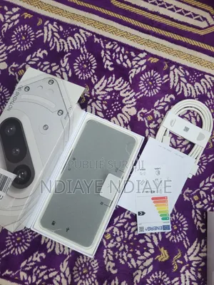 Nouveau Nothing Phone 3a 128 GB Blanc