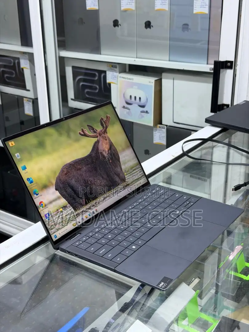 Nouveau Dell Latitude 9450 2-in-1 32GB Intel Core Ultra 7 SSD 1T