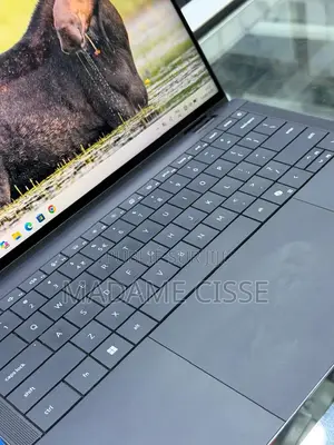 Nouveau Dell Latitude 9450 2-in-1 32GB Intel Core Ultra 7 SSD 1T