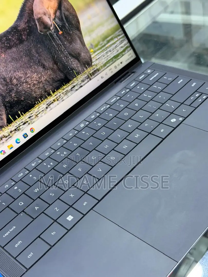 Nouveau Dell Latitude 9450 2-in-1 32GB Intel Core Ultra 7 SSD 1T