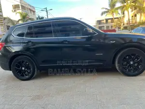 BMW X3 xDrive28i 2013 Noir