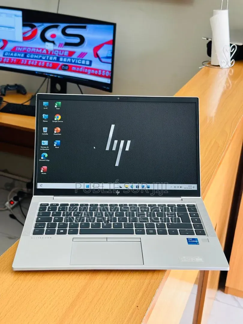 Ordinateur portable HP EliteBook 840 G8 16GB Intel Core i7 SSD 256GB