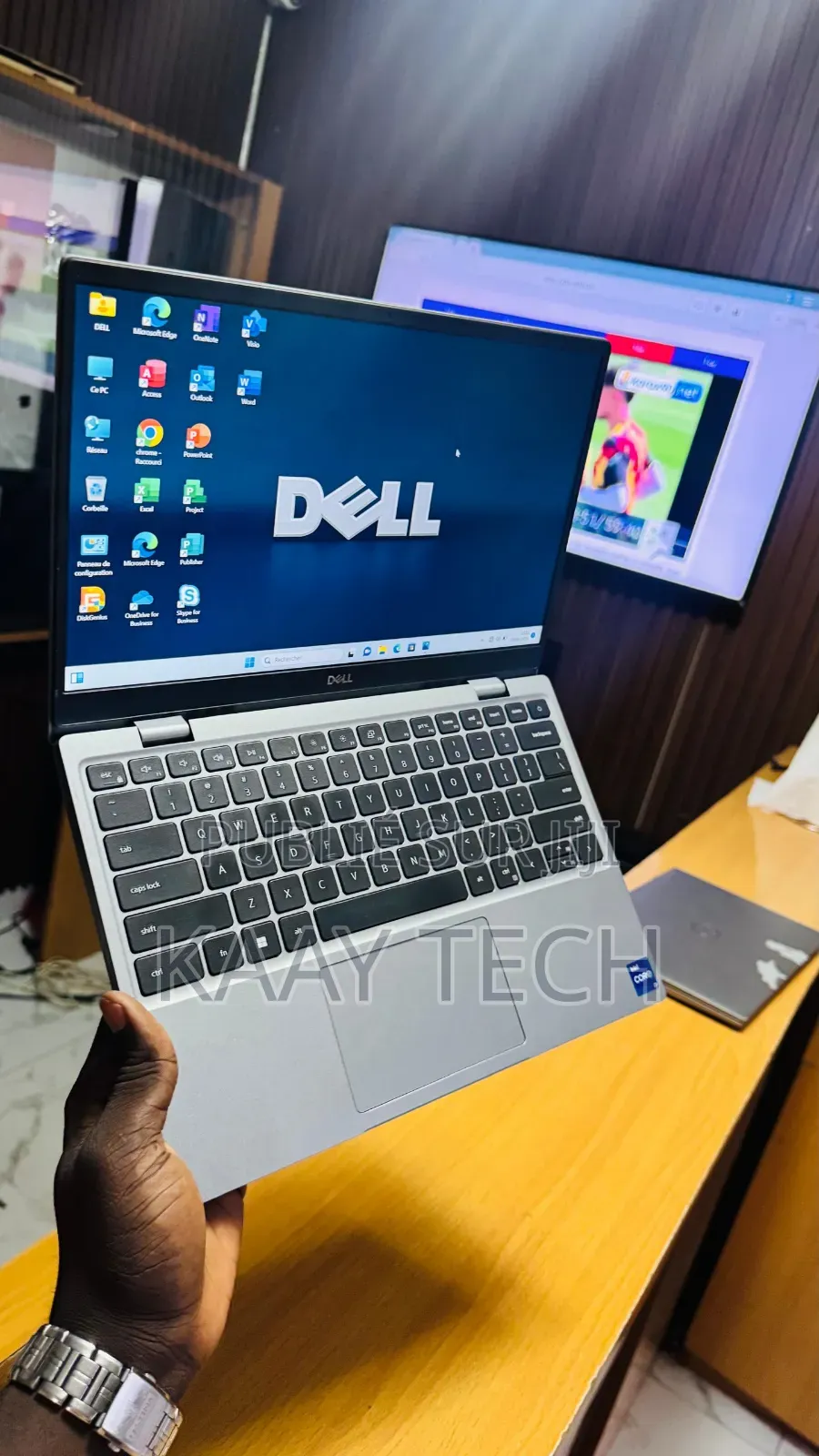 Ordinateur portable Dell Latitude 3320 8GB Intel Core i7 SSD 256GB