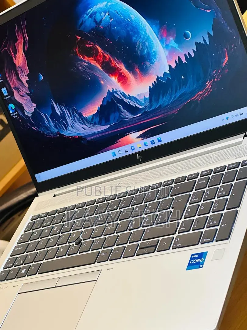 Ordinateur portable HP EliteBook 850 G8 16GB Intel Core i7 SSD 512GB