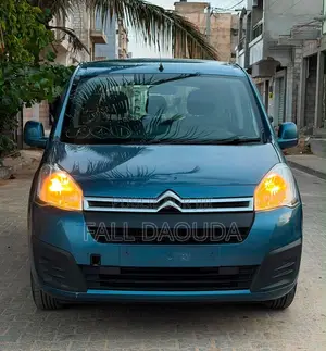 Citroen Berlingo 2016 Bleu