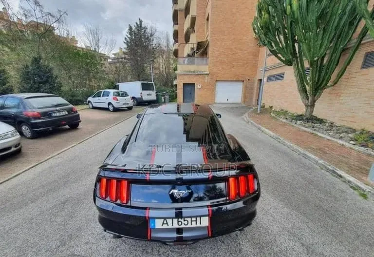Ford Mustang 2016 Noir